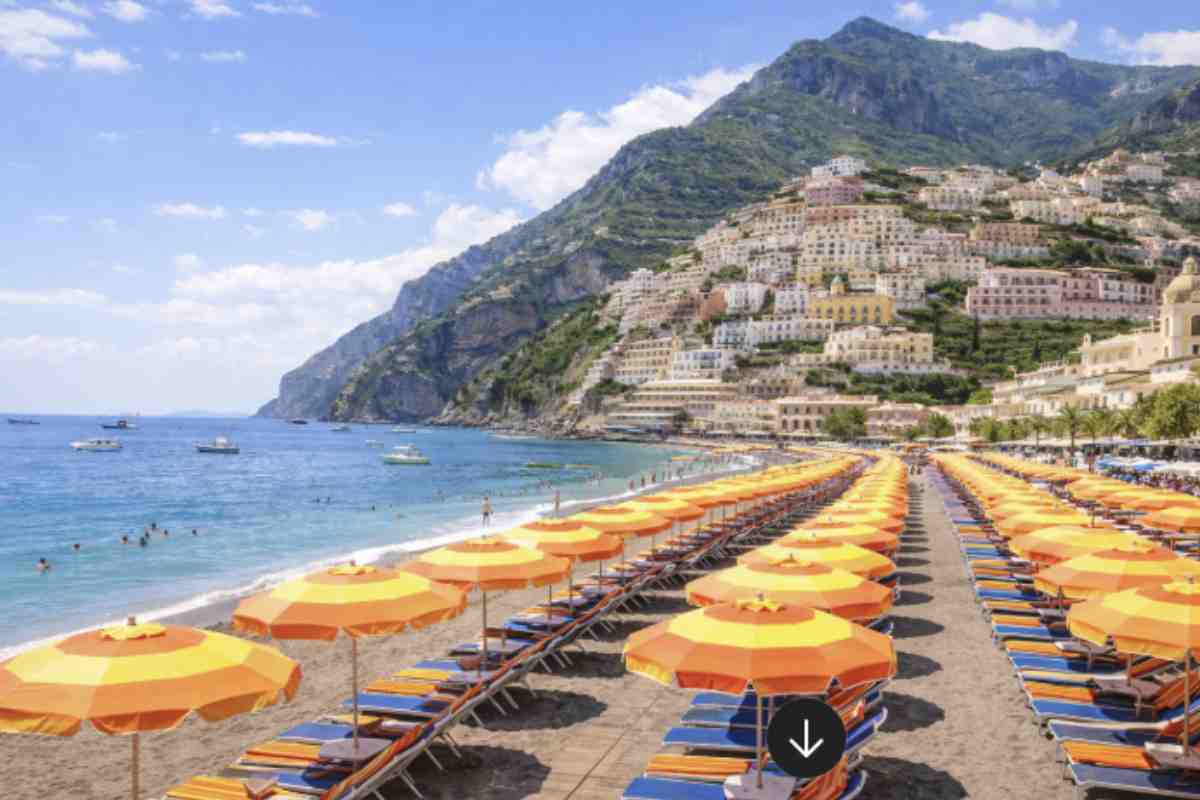 l Comune ha deciso di introdurre il divieto totale di fumare